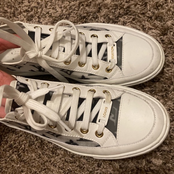 LV SHOES ONLY WORN TWICE - Picture 4 of 8